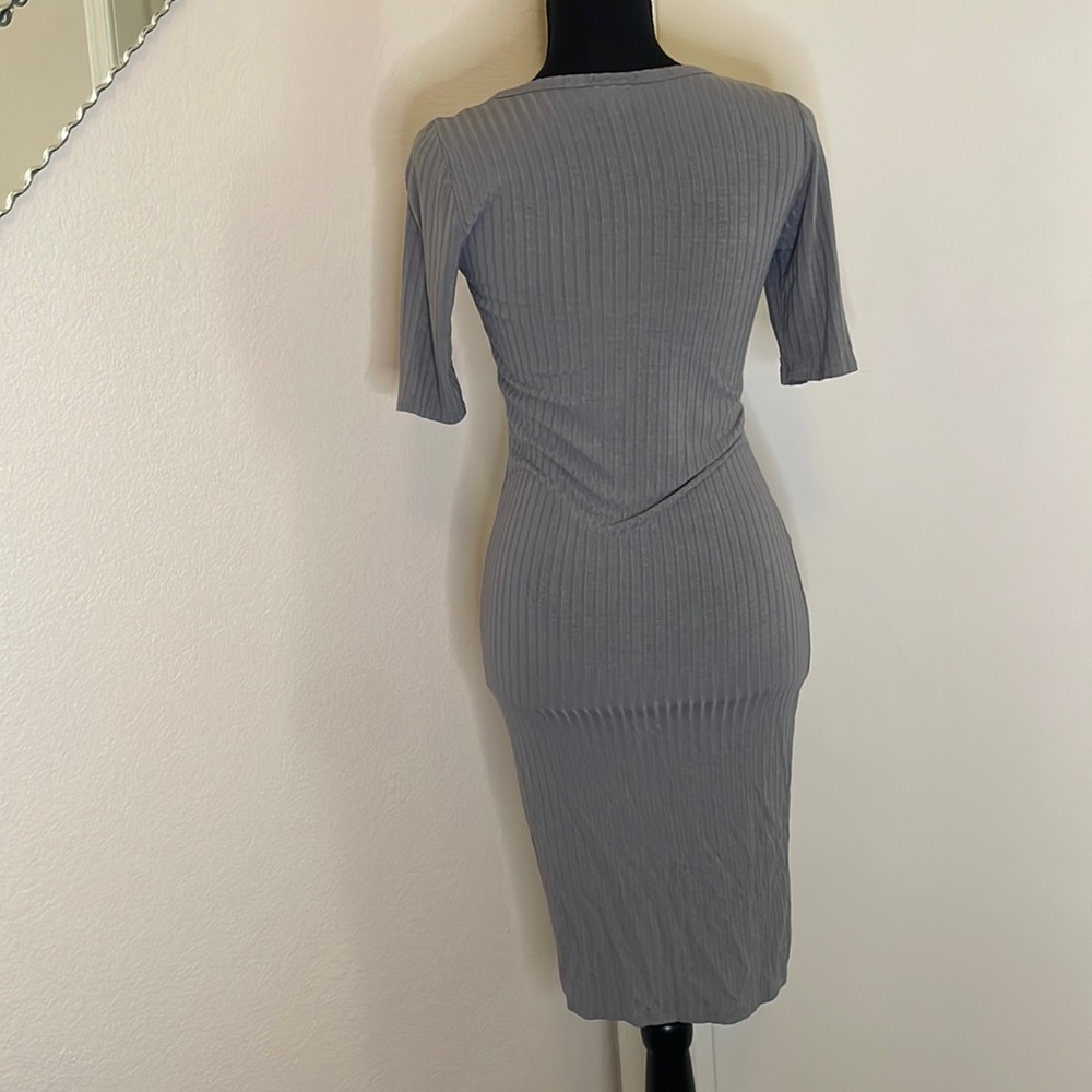 Lularoe Julia Grey Bodycon Dress - Picture 4 of 8